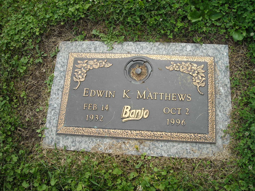 Grave marker of Banjo Matthews