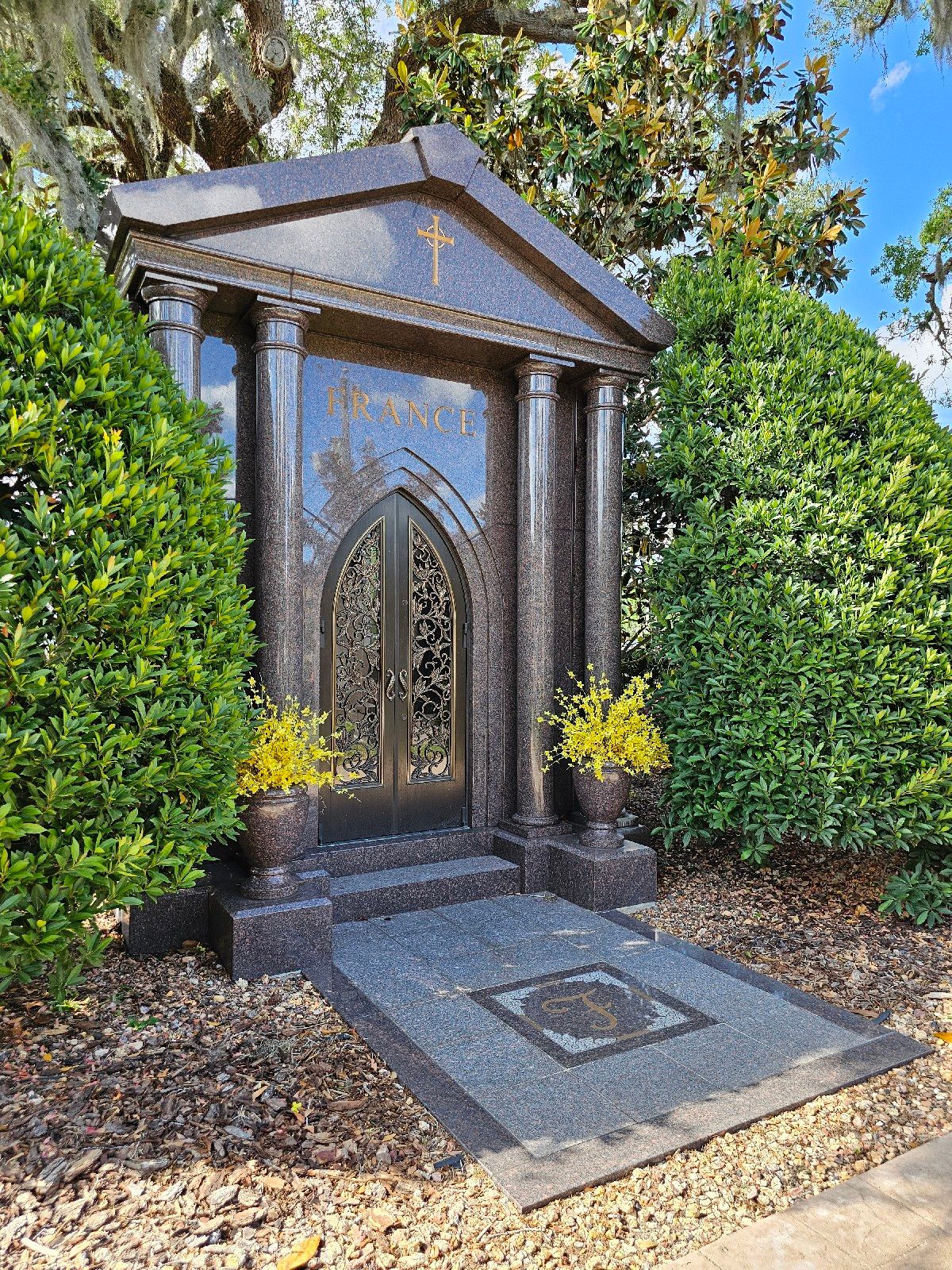 Grave marker of Betty Jane France