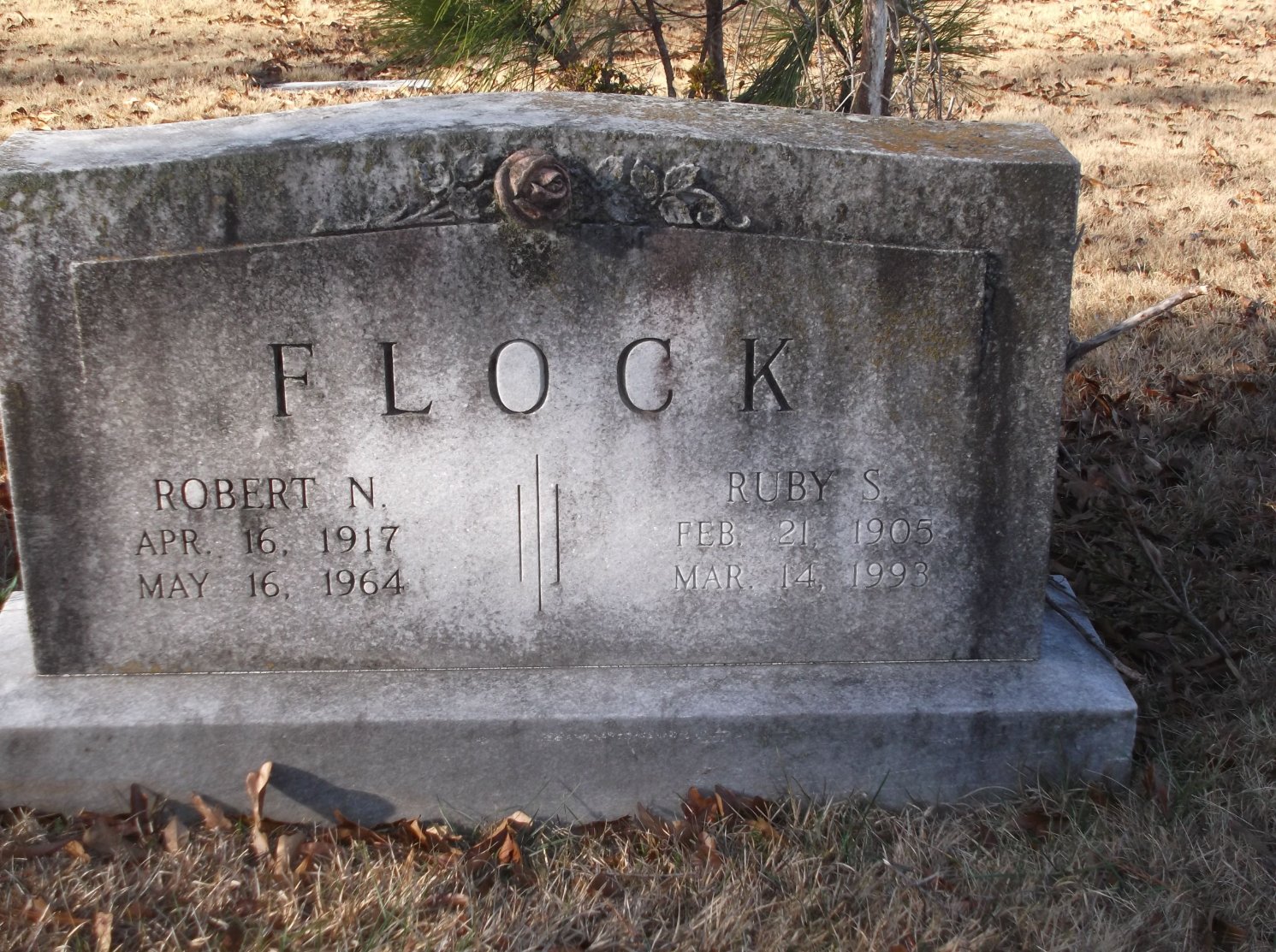 Grave marker of Bob Flock